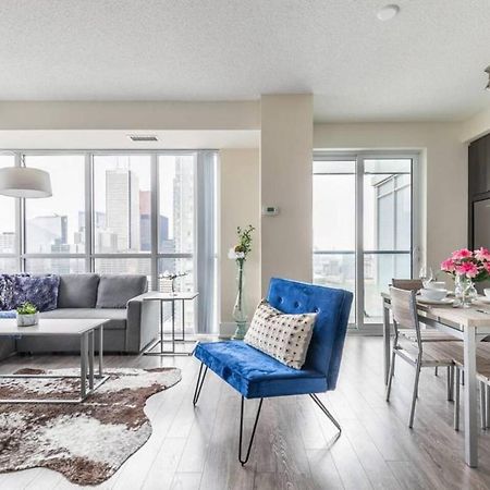 Vila Stunning Views Of Downtown - Luxury High Rise With King Bed! Toronto Exteriér fotografie