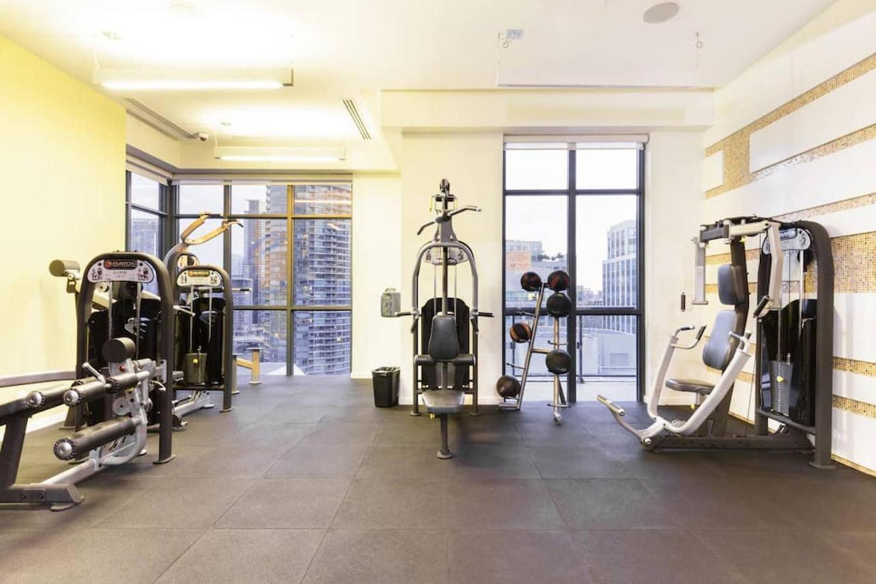 Vila Stunning Views Of Downtown - Luxury High Rise With King Bed! Toronto Exteriér fotografie
